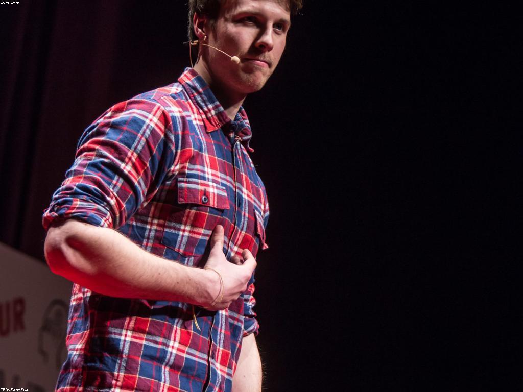 ផលប៉ះពាល់នៃពេលវេលាបន្ថែមលើសុខភាពផ្លូវចិត្ត